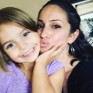 Meet your Posher, Jenna